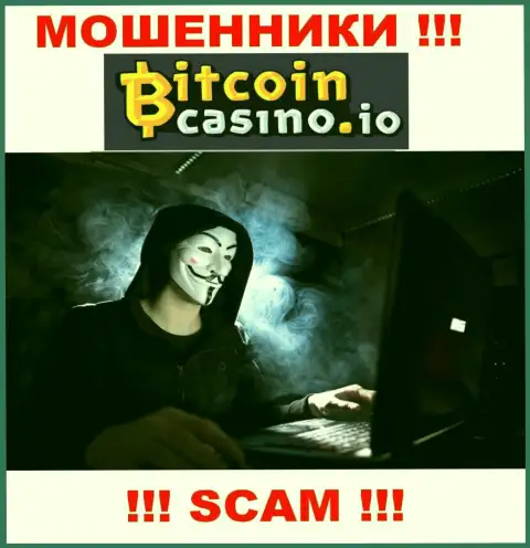 Данных о лицах, которые руководят Bitcoin Casino в internet сети найти не получилось